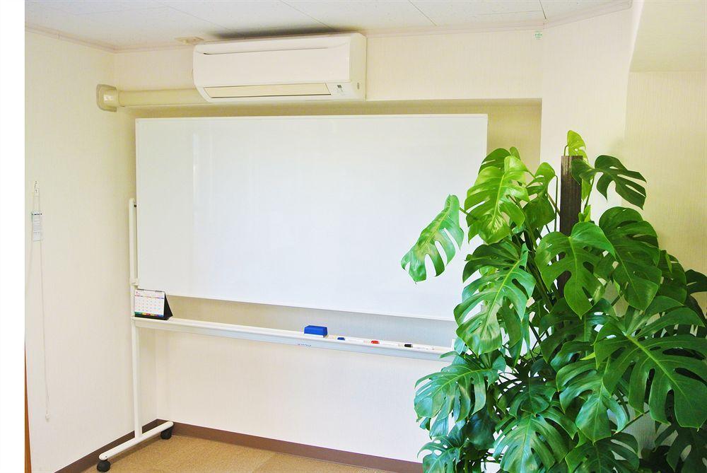 Business Hotel Ban Tokyo Bagian luar foto
