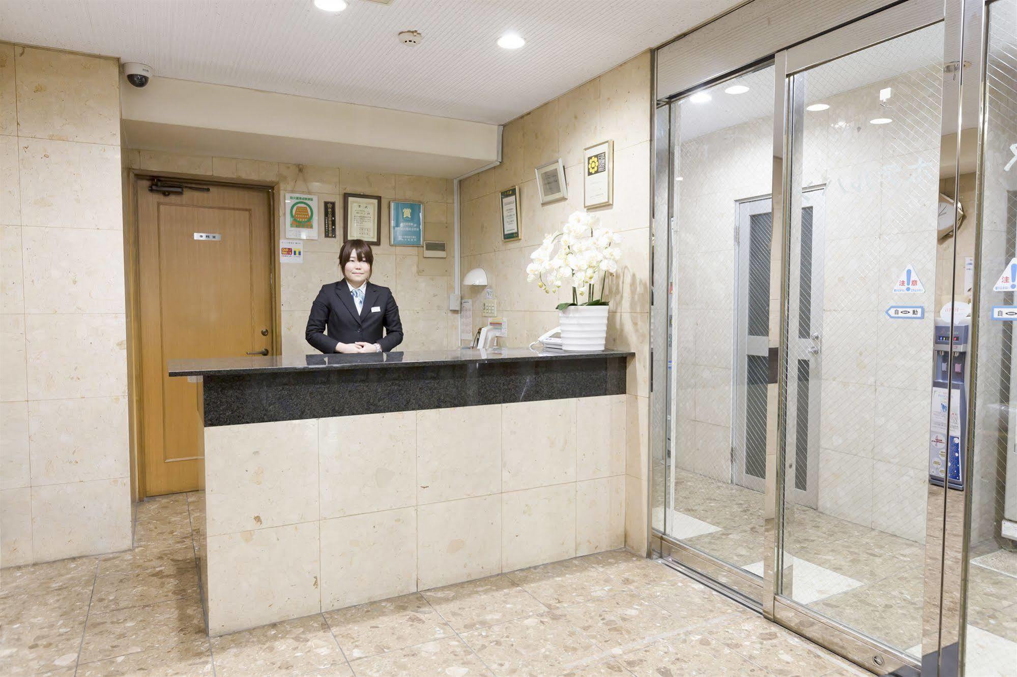 Business Hotel Ban Tokyo Bagian luar foto